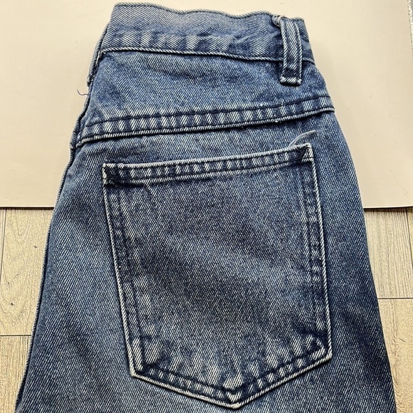 Rio Vintage High Rise Jeans by Stephen Mardon Size 7L - Picture 11 of 16